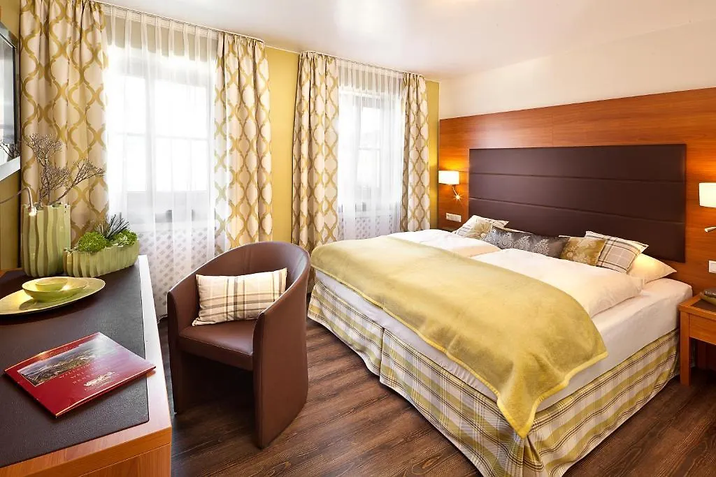 Altstadt-Hotel Zum Hechten Füssen 3*,  Deutschland
